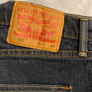 Men’s 541 Levi’s size 34 x 34 great condition